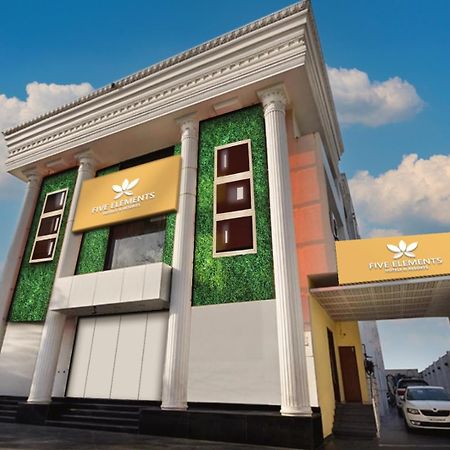 Five Elements Hotels Delhi- North Avenue New Delhi Bagian luar foto