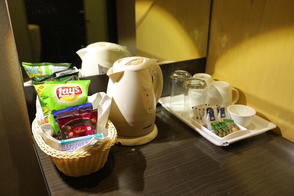 Five Elements Hotels Delhi- North Avenue New Delhi Ruang foto