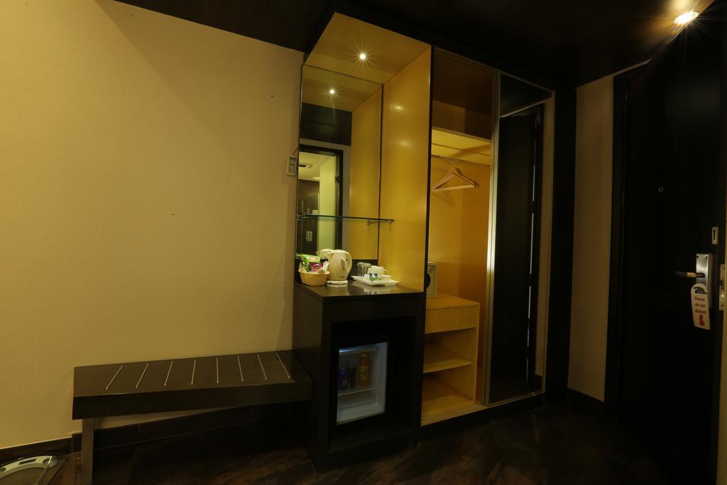 Five Elements Hotels Delhi- North Avenue New Delhi Ruang foto