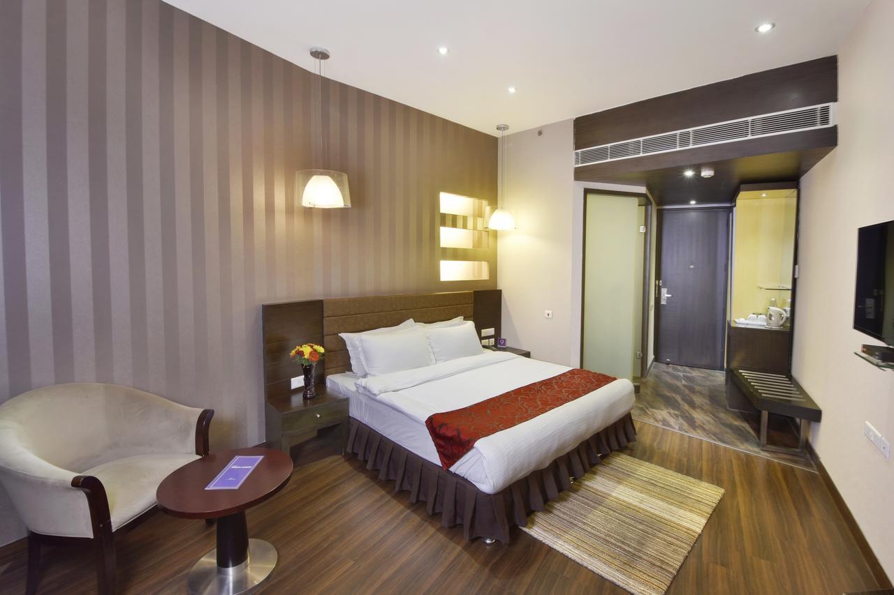Five Elements Hotels Delhi- North Avenue New Delhi Bagian luar foto