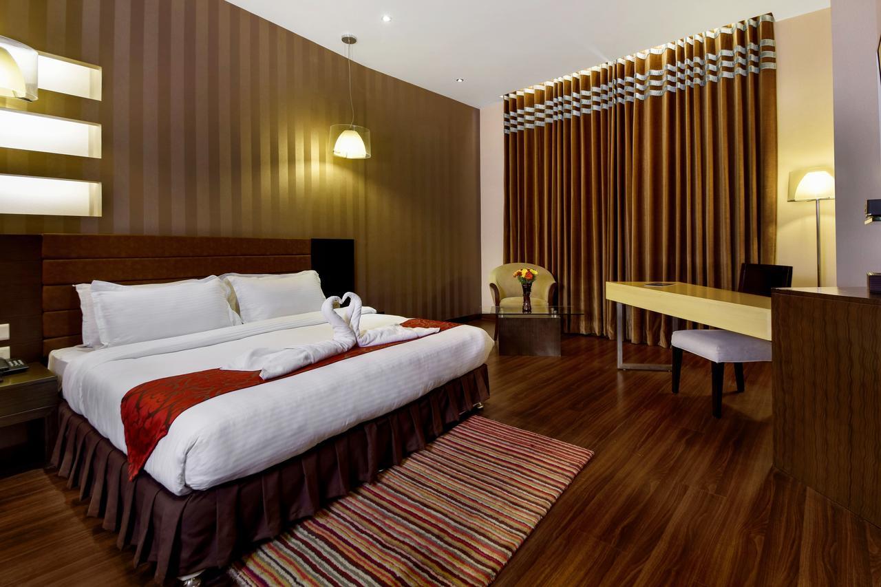 Five Elements Hotels Delhi- North Avenue New Delhi Bagian luar foto